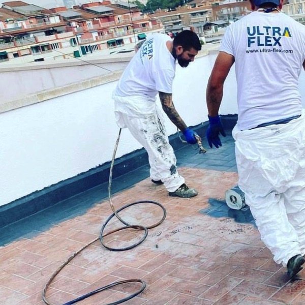 Impermeabilització a Barcelona: Contra Filtracions i Humitats